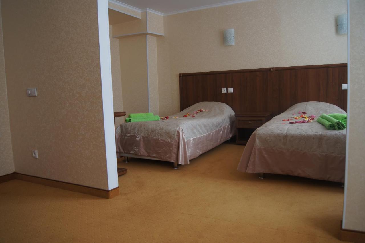 Zelenaya Roscha Hotel Ufa Dış mekan fotoğraf